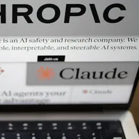 Anthropic研究员提议AI“过度矫正”以纠正历史不公