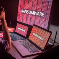 イランのサイバースパイ、ランサムウェア集団を装ってスパイ活動