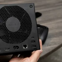 Valve 两日进口 50 吨游戏机，Steam Machine 或将回归